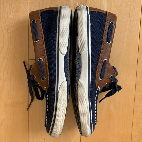 Sperry Shoes - Picture 2 of 4